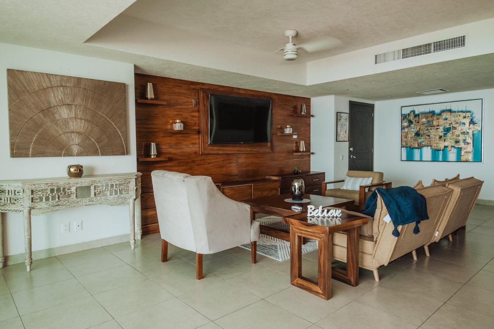 Grand Venetian Beachfront Condos Puerto Vallarta Eksteriør bilde