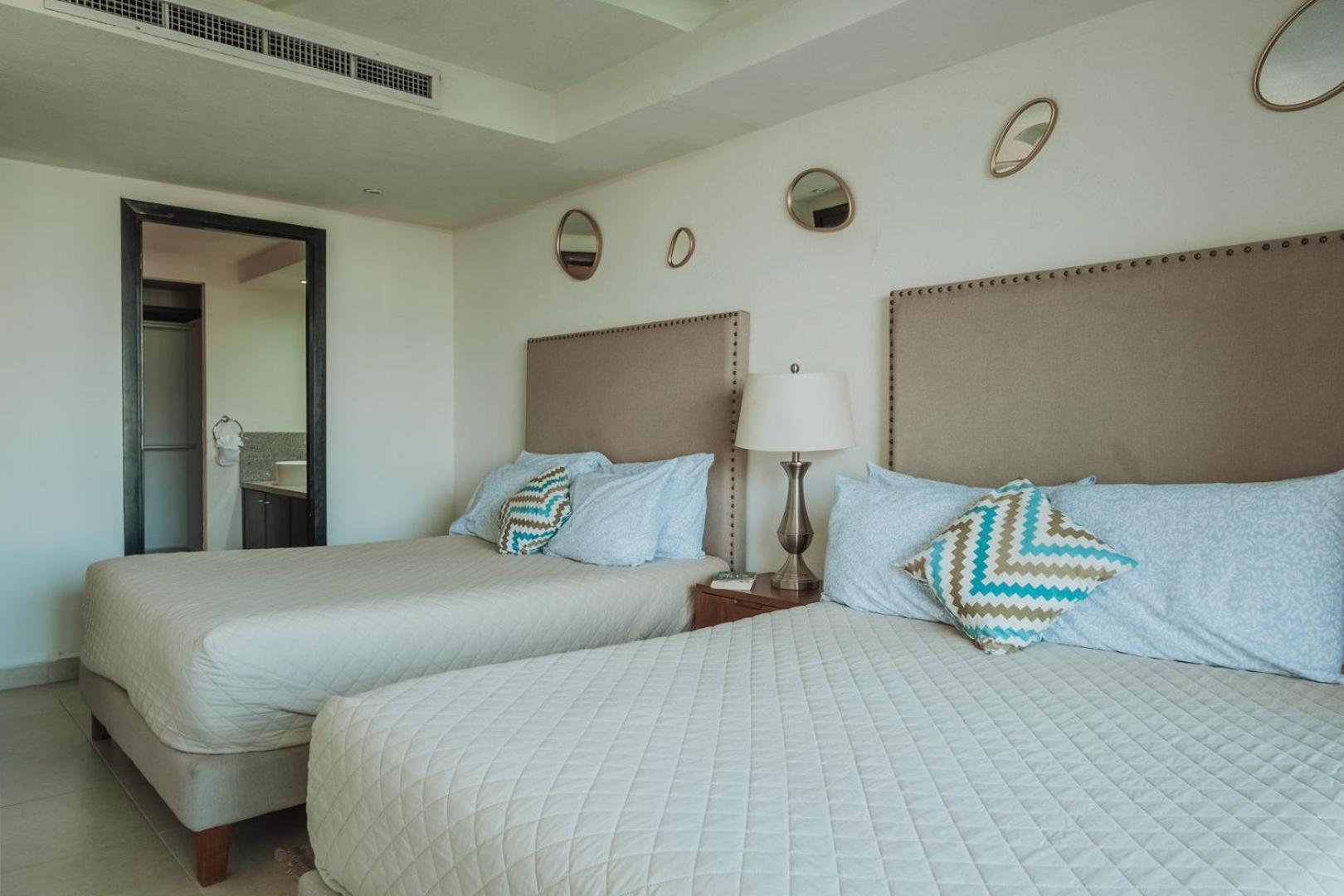 Grand Venetian Beachfront Condos Puerto Vallarta Eksteriør bilde