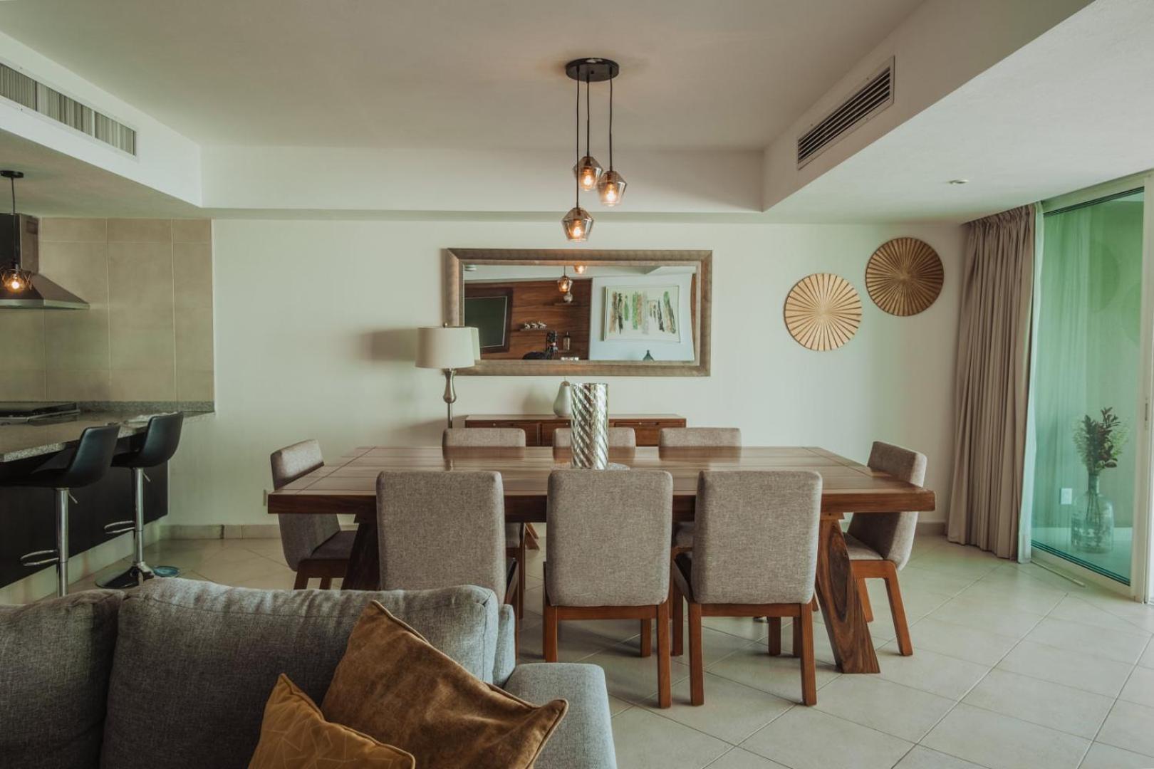 Grand Venetian Beachfront Condos Puerto Vallarta Eksteriør bilde